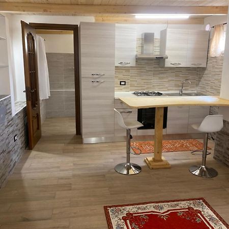 칼리아리 Monolocale Indipendente Nel Quartiere Residenziale Genneruxi 아파트 외부 사진