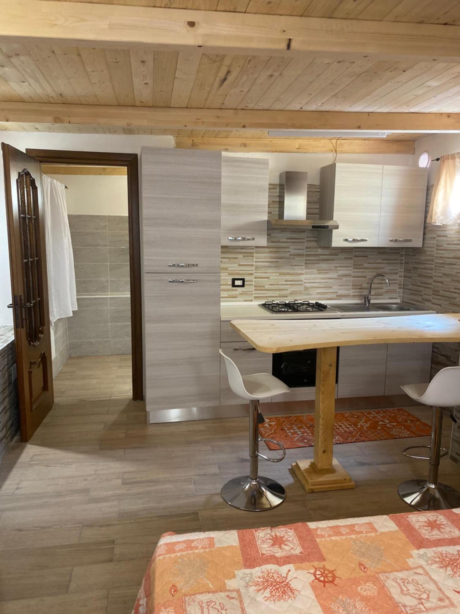 칼리아리 Monolocale Indipendente Nel Quartiere Residenziale Genneruxi 아파트 외부 사진