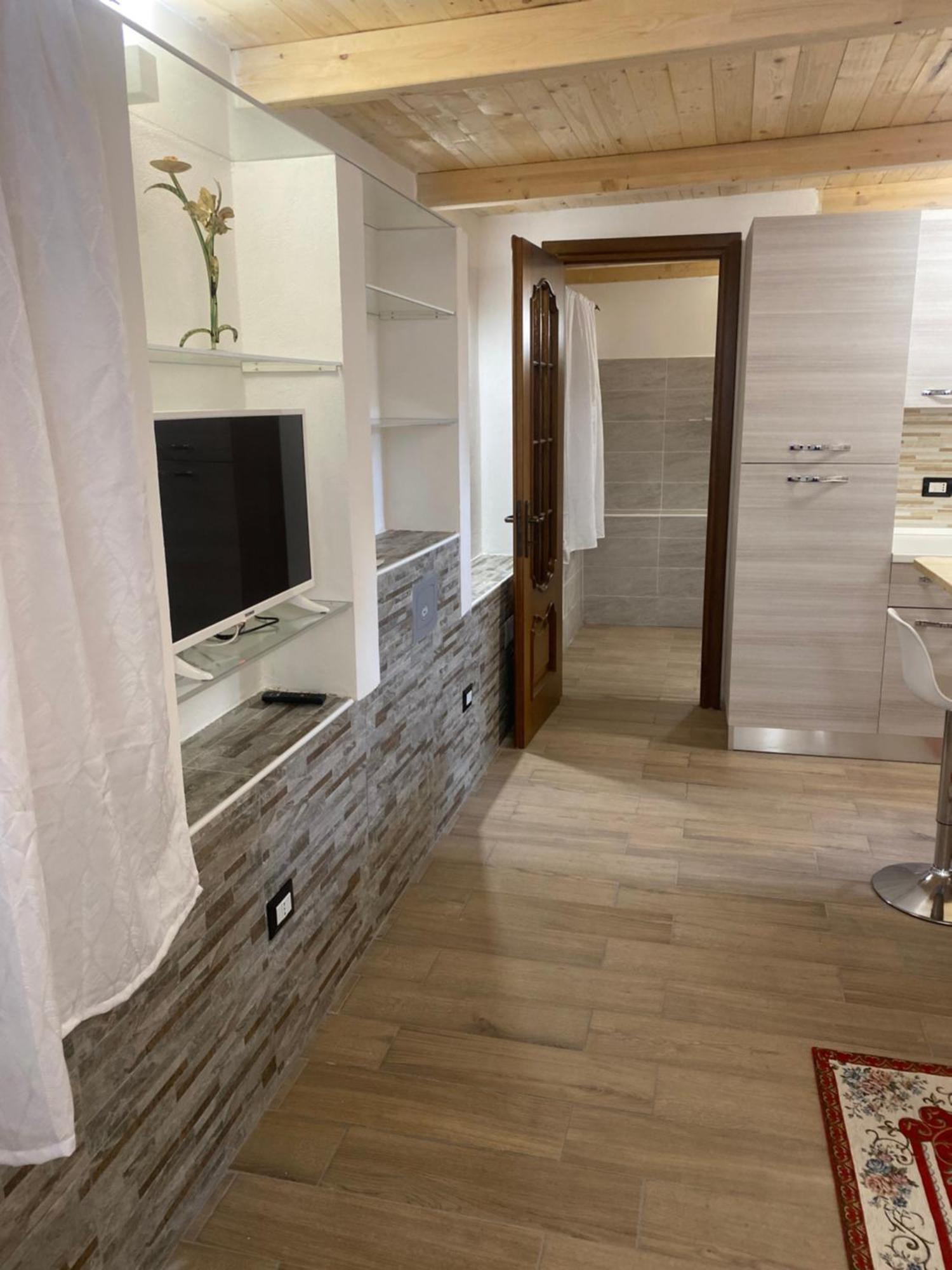 칼리아리 Monolocale Indipendente Nel Quartiere Residenziale Genneruxi 아파트 외부 사진